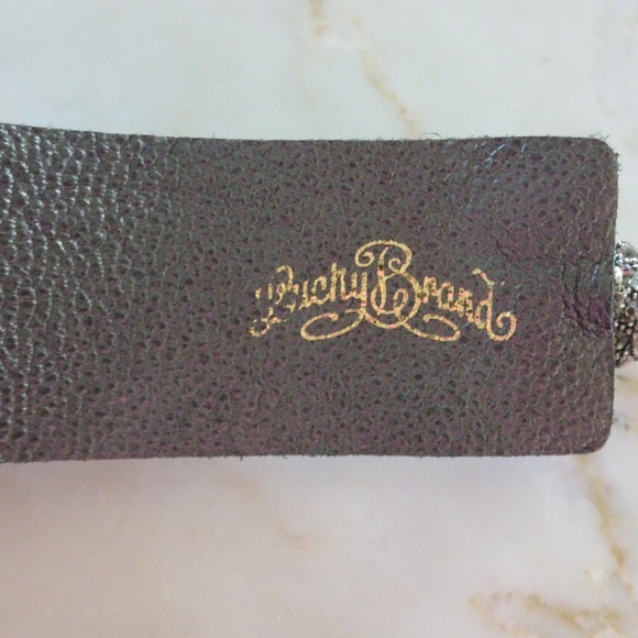 NWT Lucky Brand Leather Cuff Silver Belt Buckle Bracelet Pavé Magnetic Closure - Picture 7 of 9